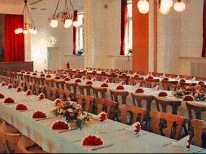 Foto: Bayerisches Schnitzel- &amp; Hendlhaus